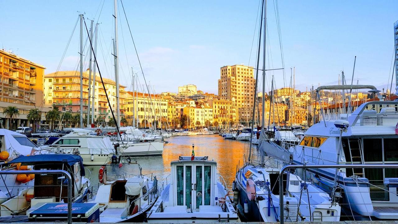 Appuntamento Al Porto Casa de Férias Savona